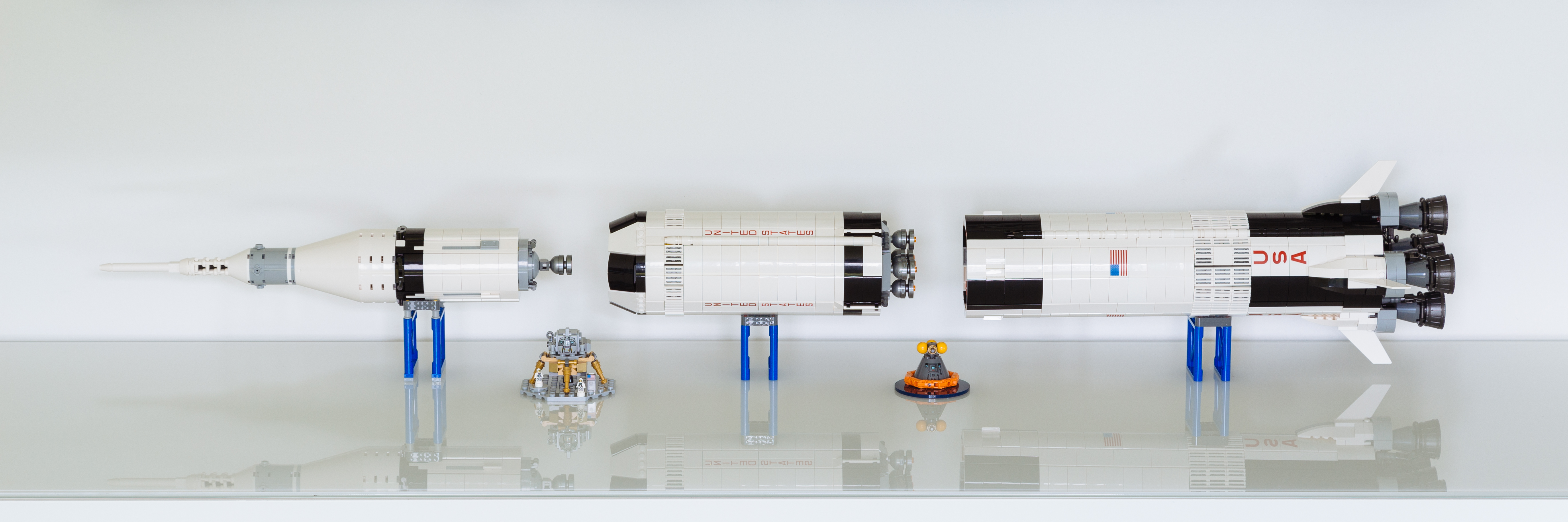 20170611_LEGO_SaturnV-1