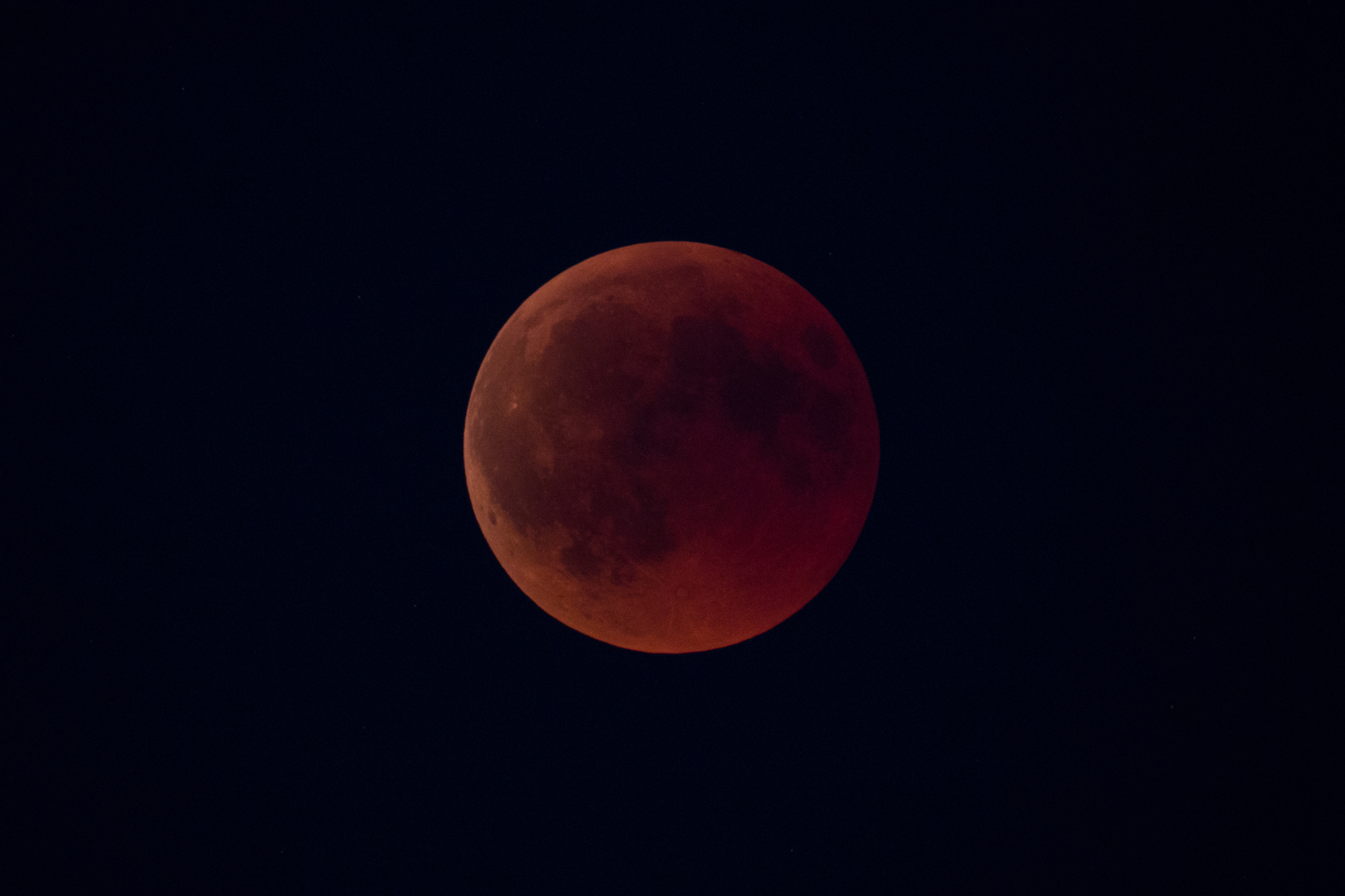20180727_LunarEclipse-2